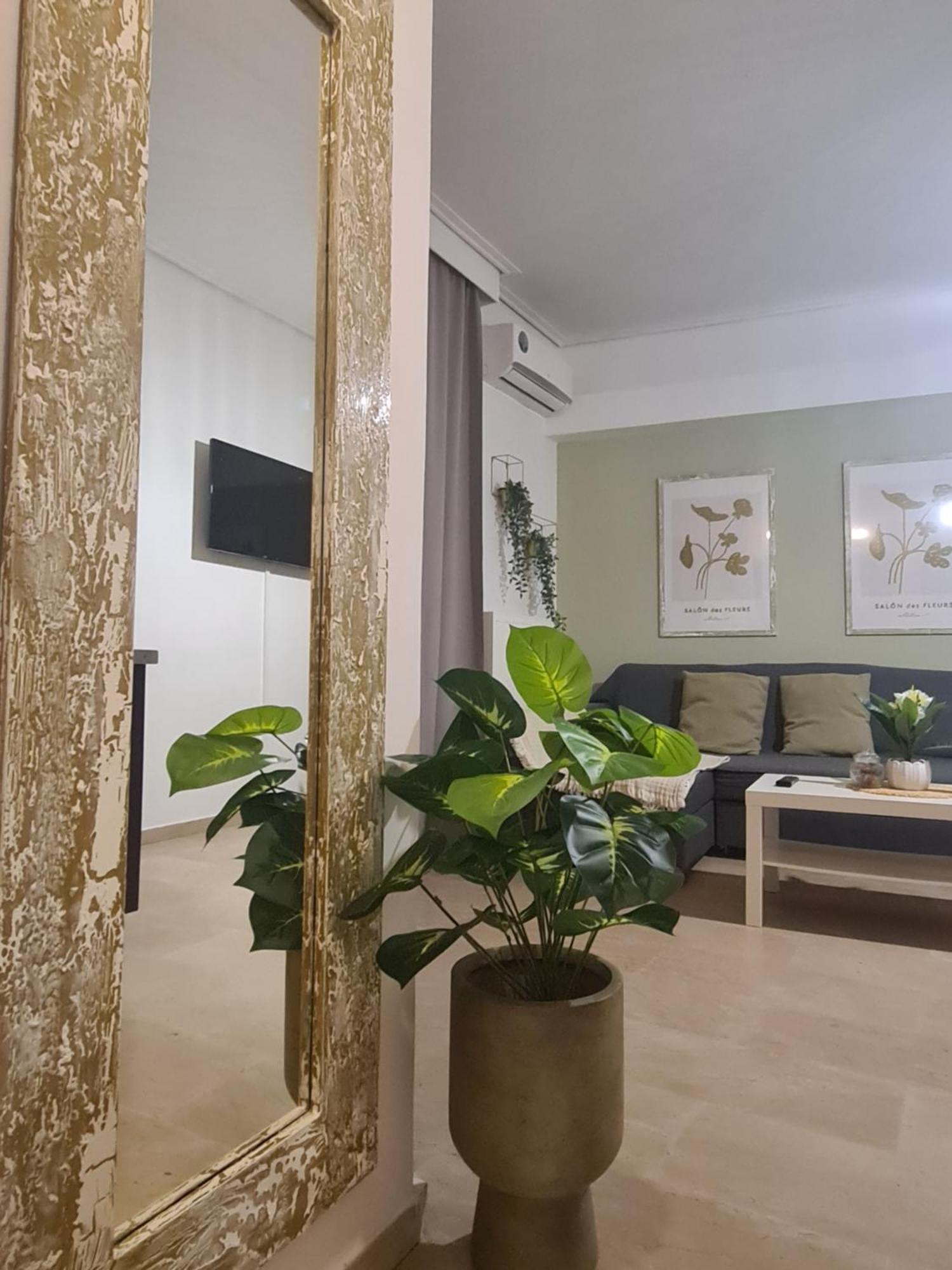 Apartment In The Heart Of The City 3A Larissa Zewnętrze zdjęcie